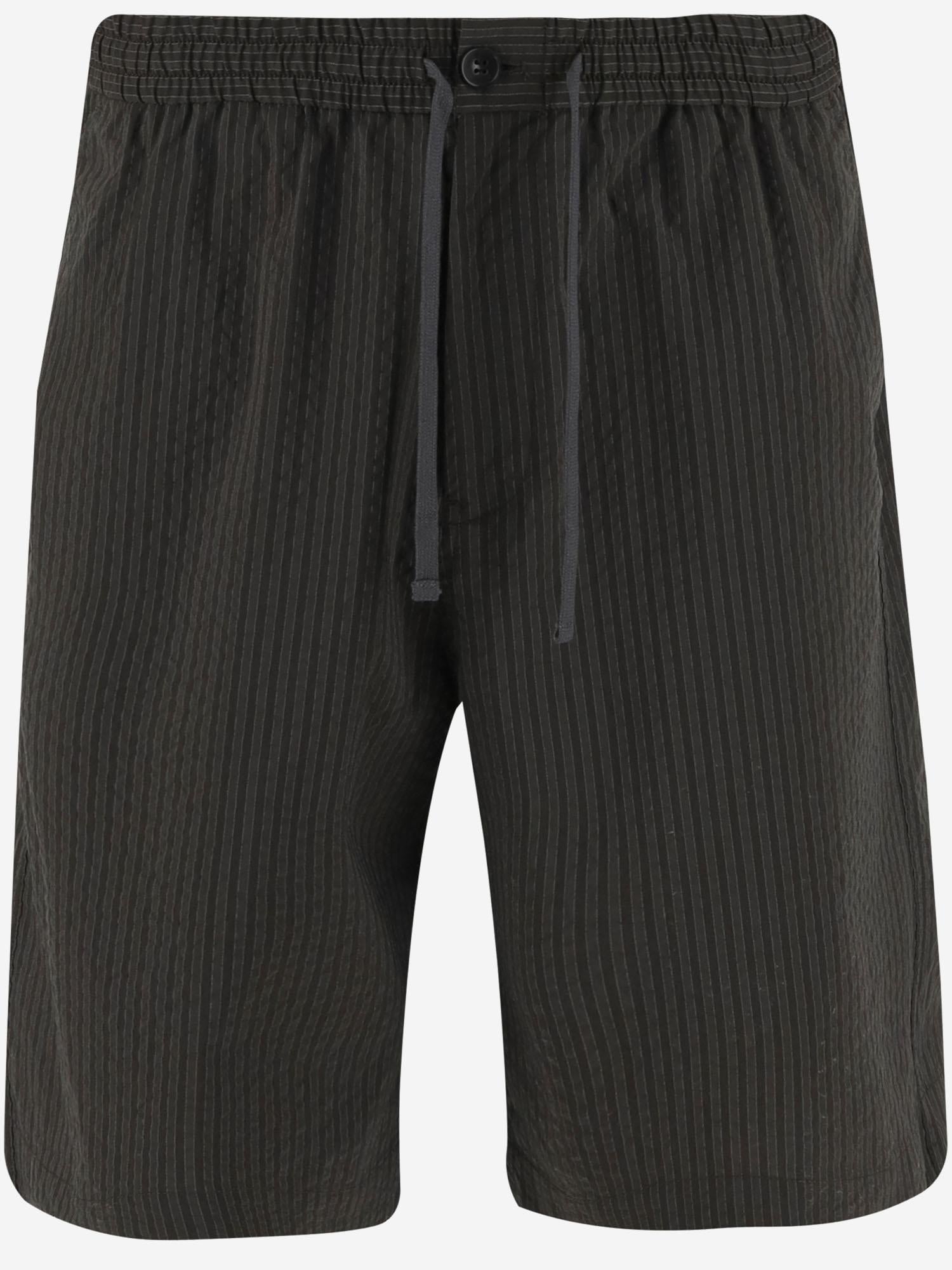 Pantaloni corti in seersucker a righe OM01406WC5032 P391 MAISON KITSUNE 