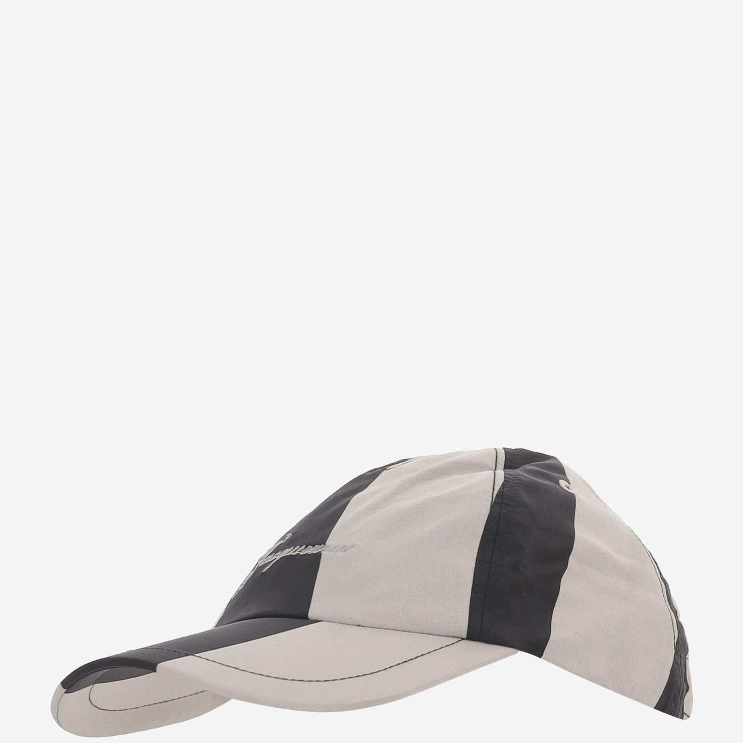 CAPPELLO DA BASEBALL CON LOGO ACU00799AW00753 9DH JACQUEMUS 