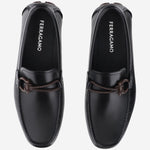 Mocassini Driver con ornamento Gancini FRONT4 110NEROCIOCCOLATONERO SALVATORE FERRAGAMO 