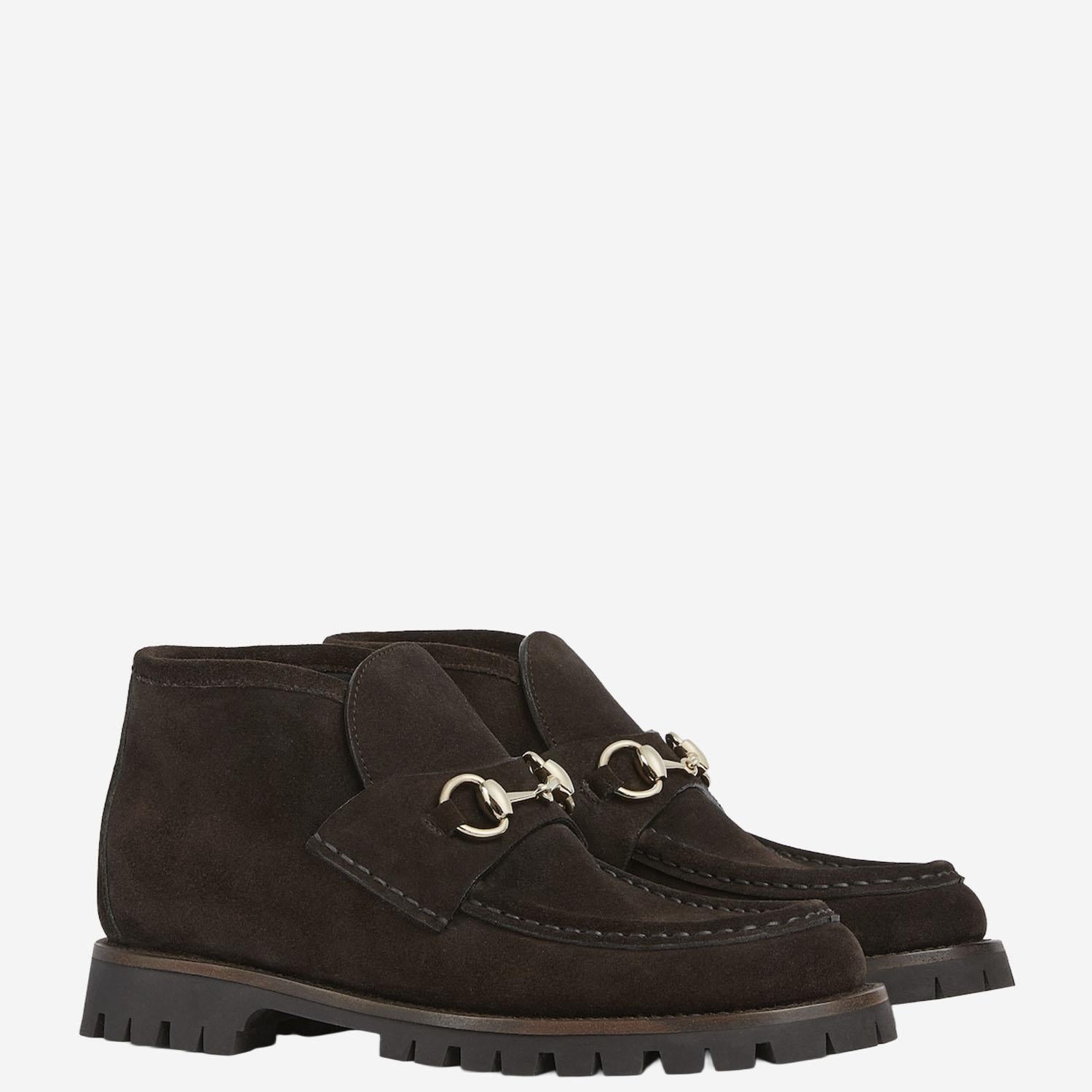 Stivaletti in pelle scamosciata con morsetto 764206 AADUN2042 GUCCI 