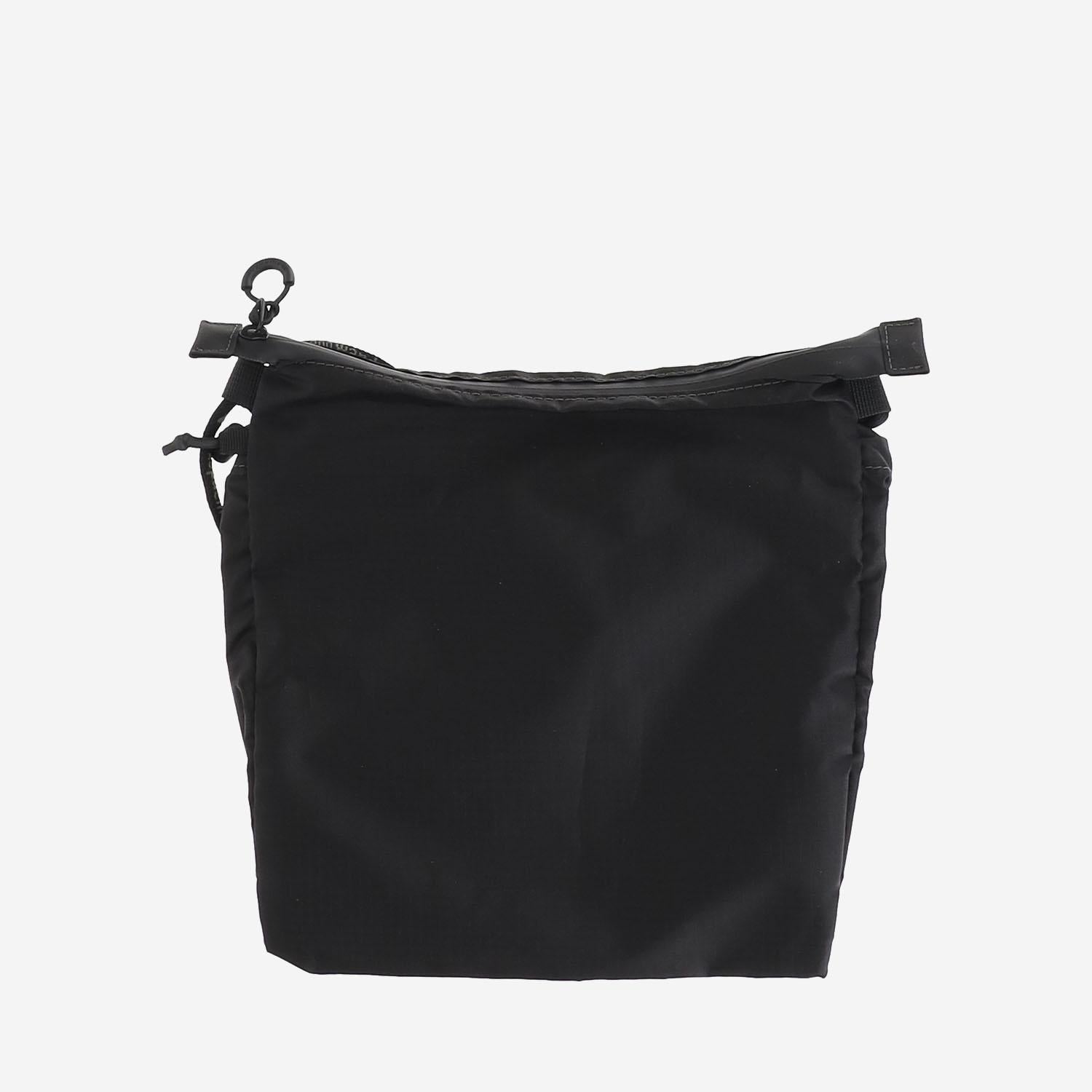 BORSA A TRACOLLA IN NYLON CON LOGO 5746985151 010 AND WANDER 