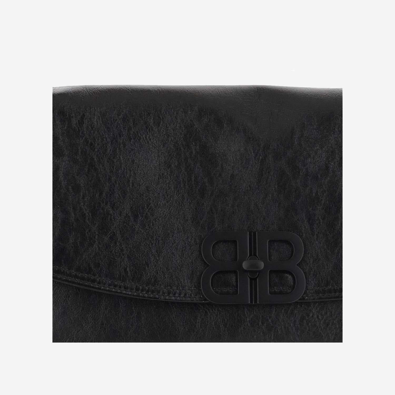 BORSA FLAP BB SOFT MEDIA IN PELLE 748596 2AA261000 BALENCIAGA 