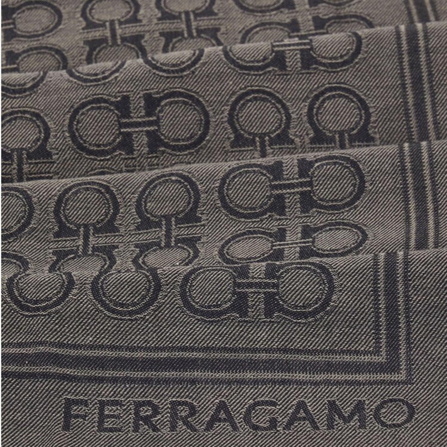 FOULARD IN LANA E SETA 520144 002TOUPEGRAY SALVATORE FERRAGAMO 