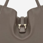 BORSA A SPALLA IN PELLE 219804 001NERO SALVATORE FERRAGAMO 