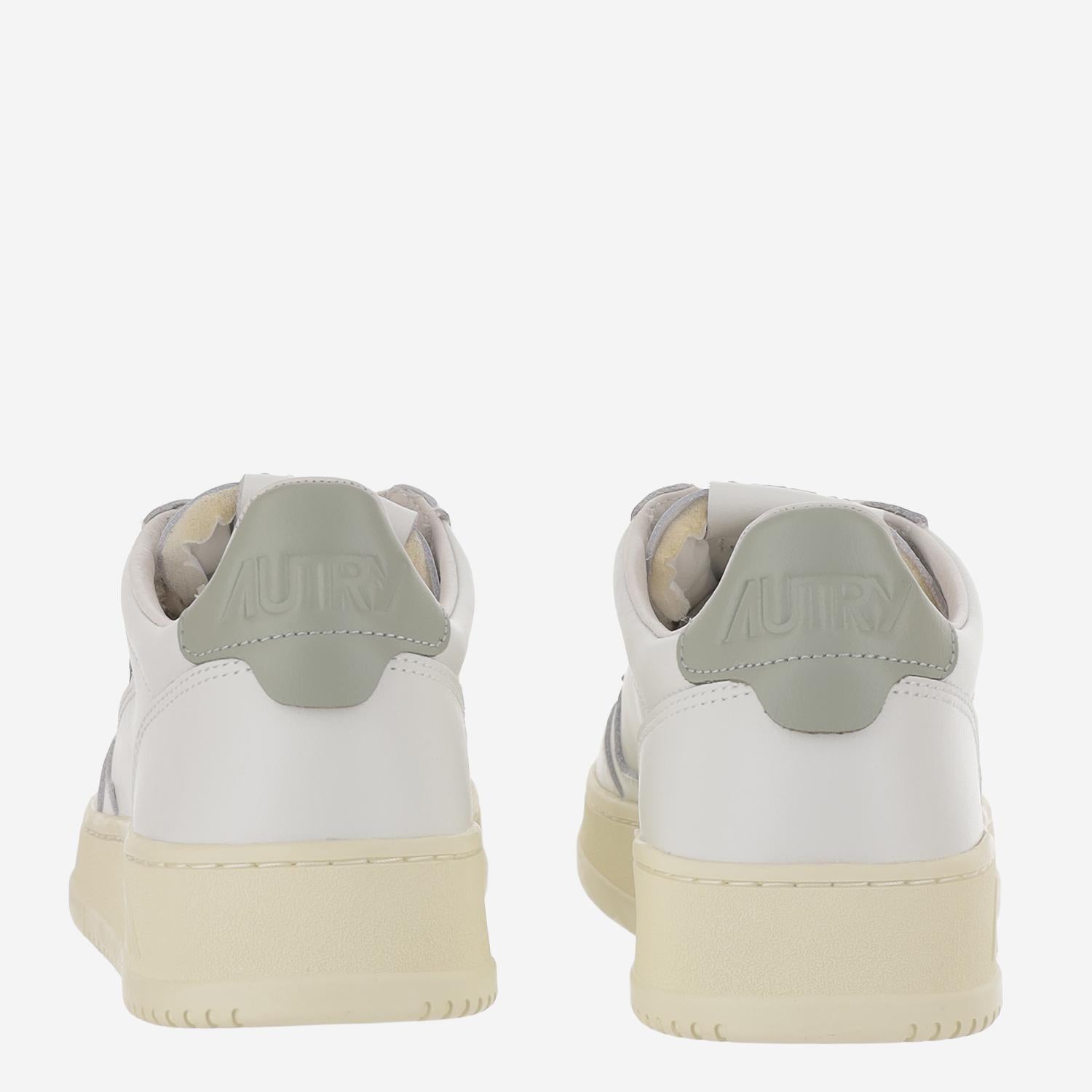 SNEAKERS MEDALIST LOW AULMLL11 LEATLEATWHTSEAGR AUTRY 