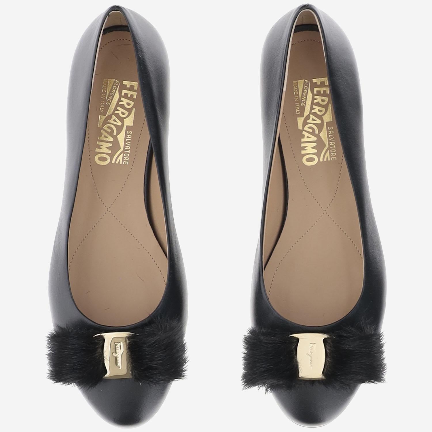Ballerine fiocco in pelle 01K911 001NEROBISCOTTO SALVATORE FERRAGAMO 