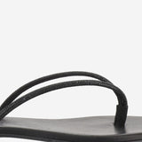 SANDALI IN PELLE CON STRASS BALOS NERO KIMA 