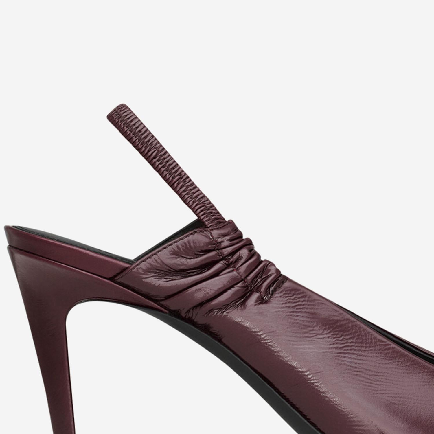 DÉCOLLETÉ ANNE-MARIE IN PELLE 841183 AAEHI6629 SAINT LAURENT 