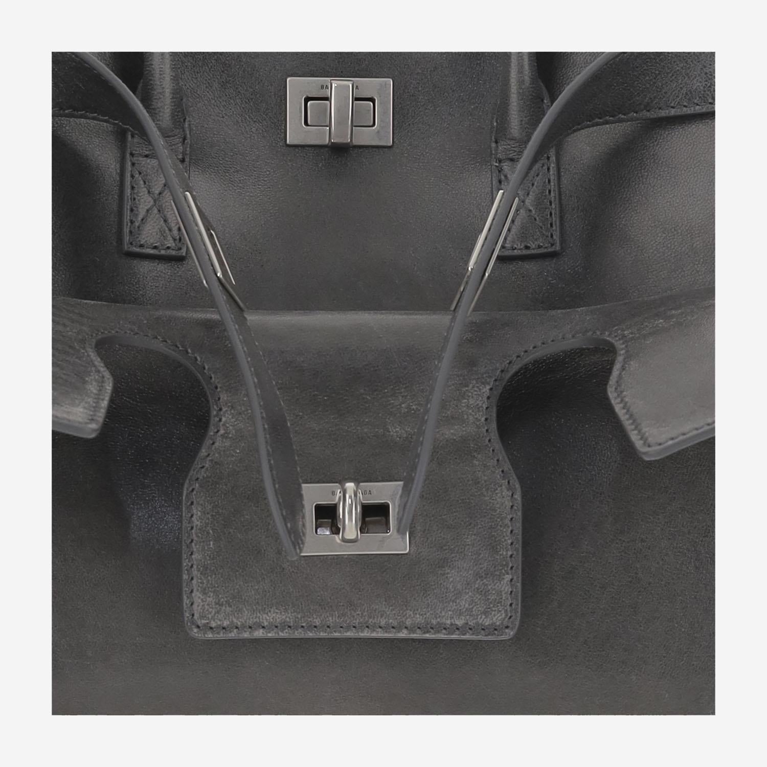 BALENCIAGA 8356892ABP71242