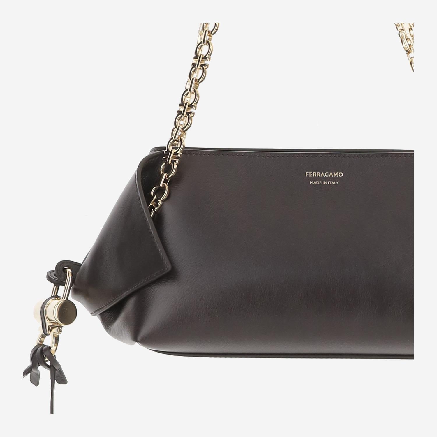 BORSA A SPALLA IN PELLE 21A371 001TESTADIMORO SALVATORE FERRAGAMO 