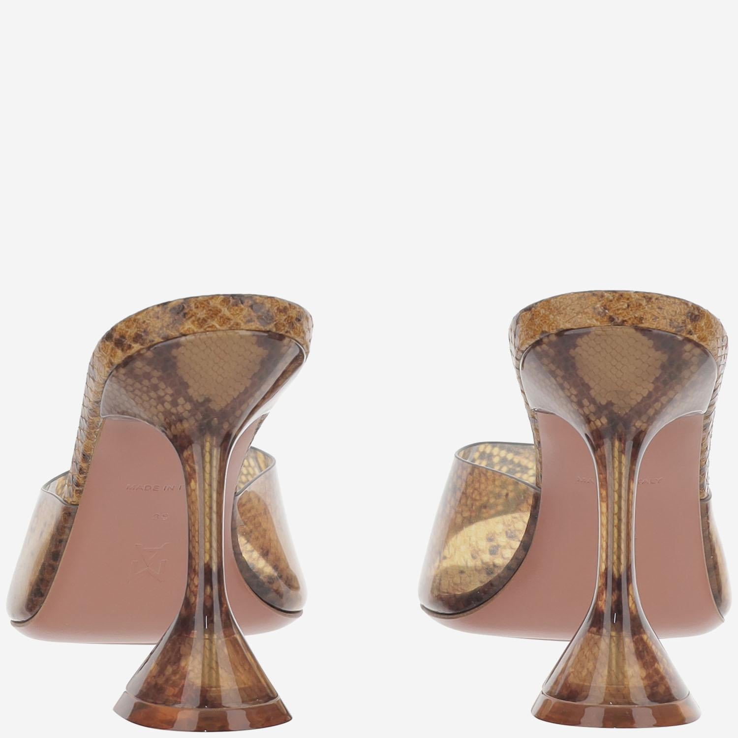 SANDALI LUPITA SNAKE LUPITAGLASSSLIPPER 95TANSNAKE AMINA MUADDI 