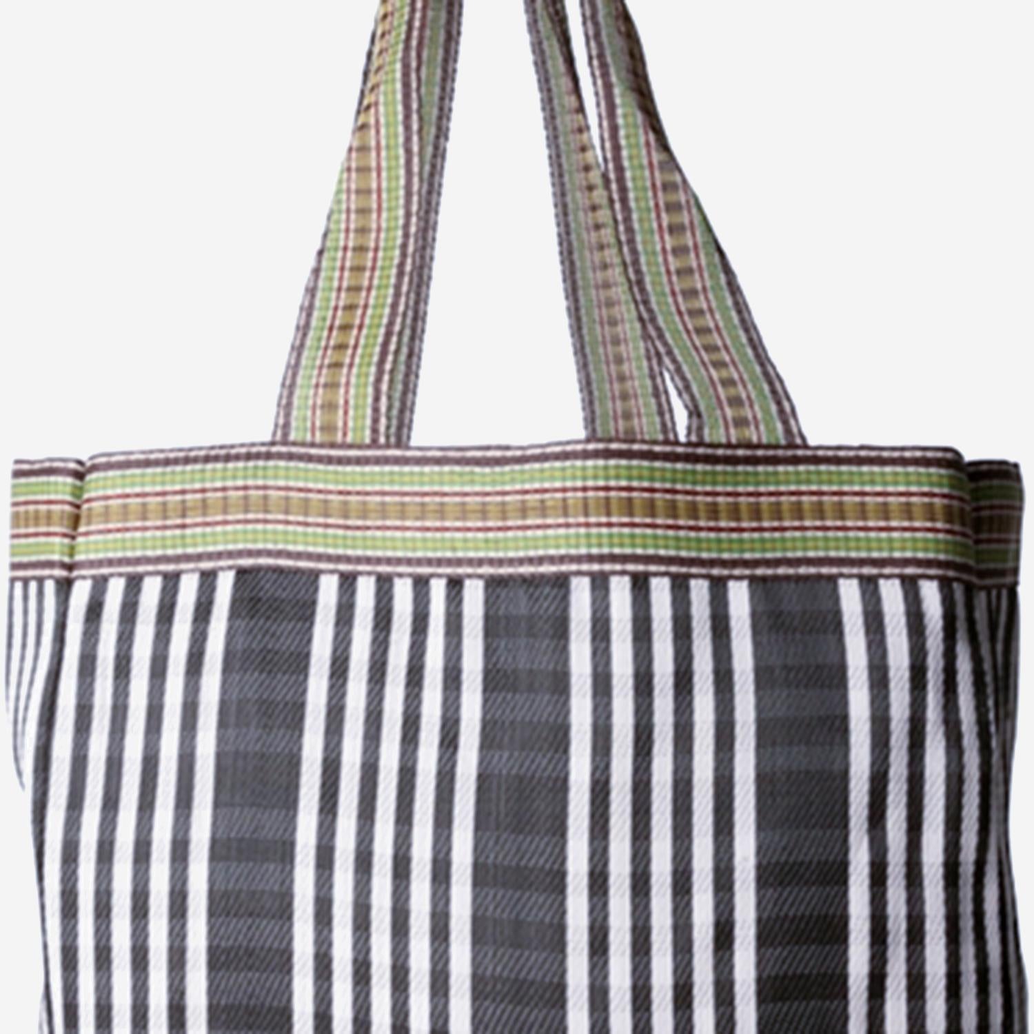 BORSA SHOPPING CON MOTIVO A RIGHE AU820993 08BLACK/WHITE EJA 