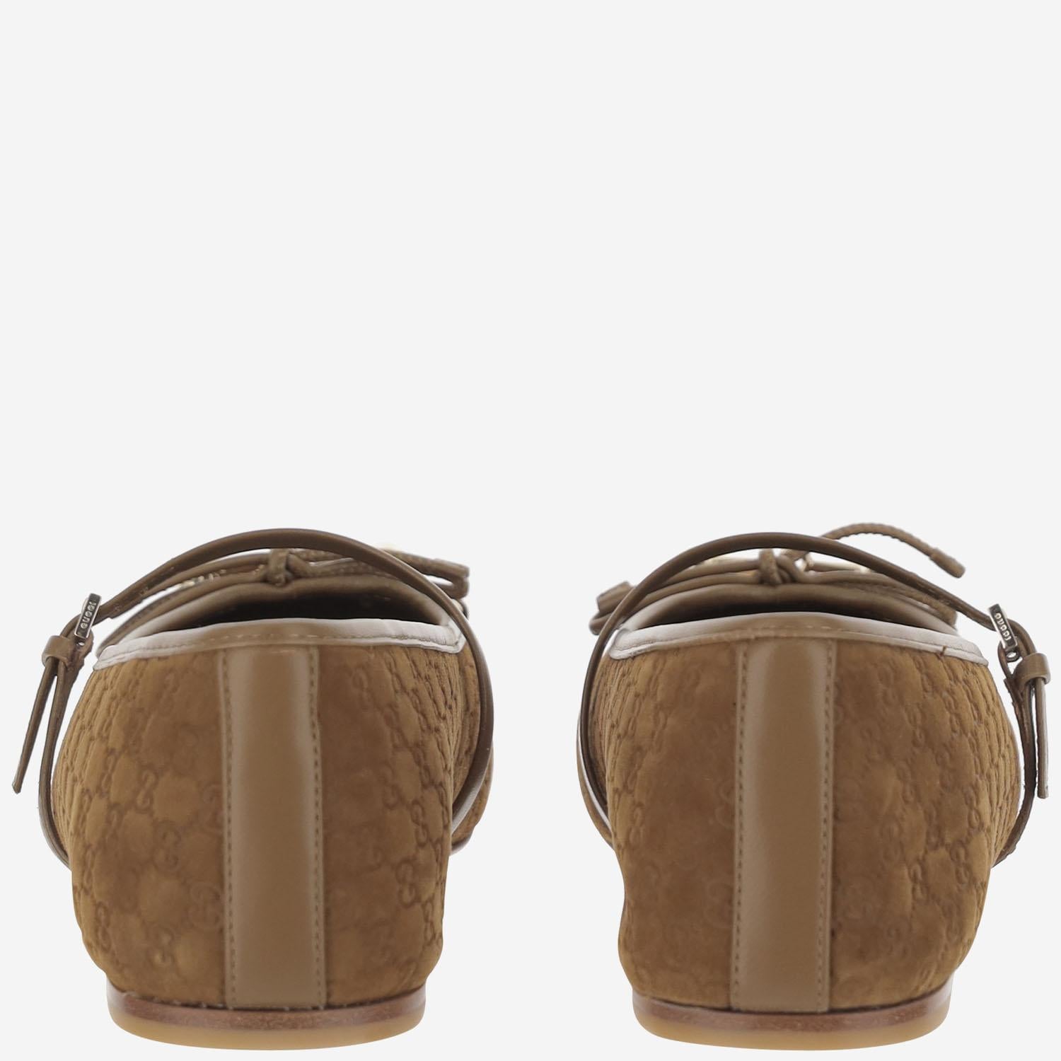 Ballerina in pelle scamosciata 814413 AAEEN2808 GUCCI 