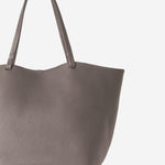 BORSA PARK TOTE THREE IN PELLE MARTELLATA W1272L129 SMKTA THE ROW 