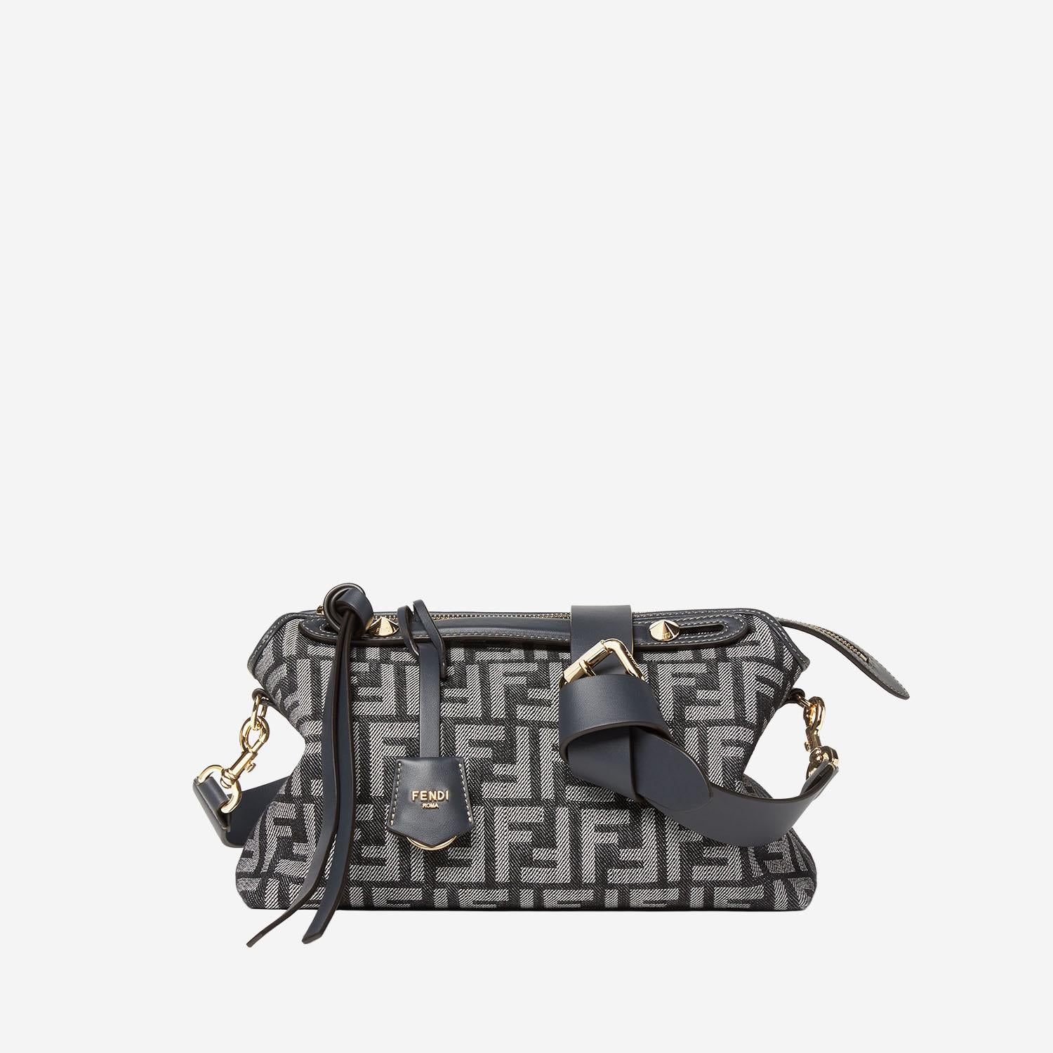 BORSA MEDIA BY THE WAY SOFT 8BL155 AUT4F1UJ5 FENDI 