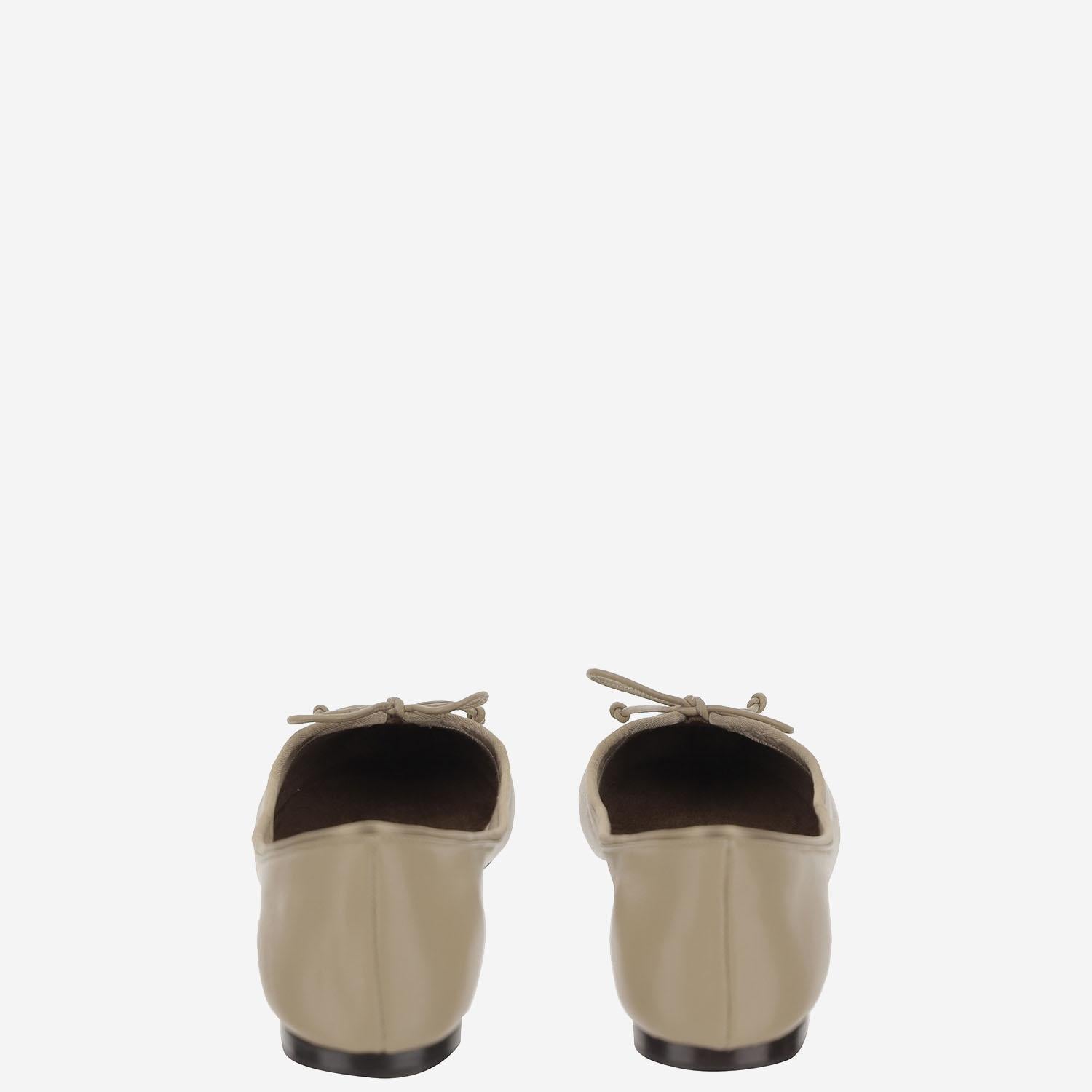 Ballerine in pelle F4057942 106 KHAITE 