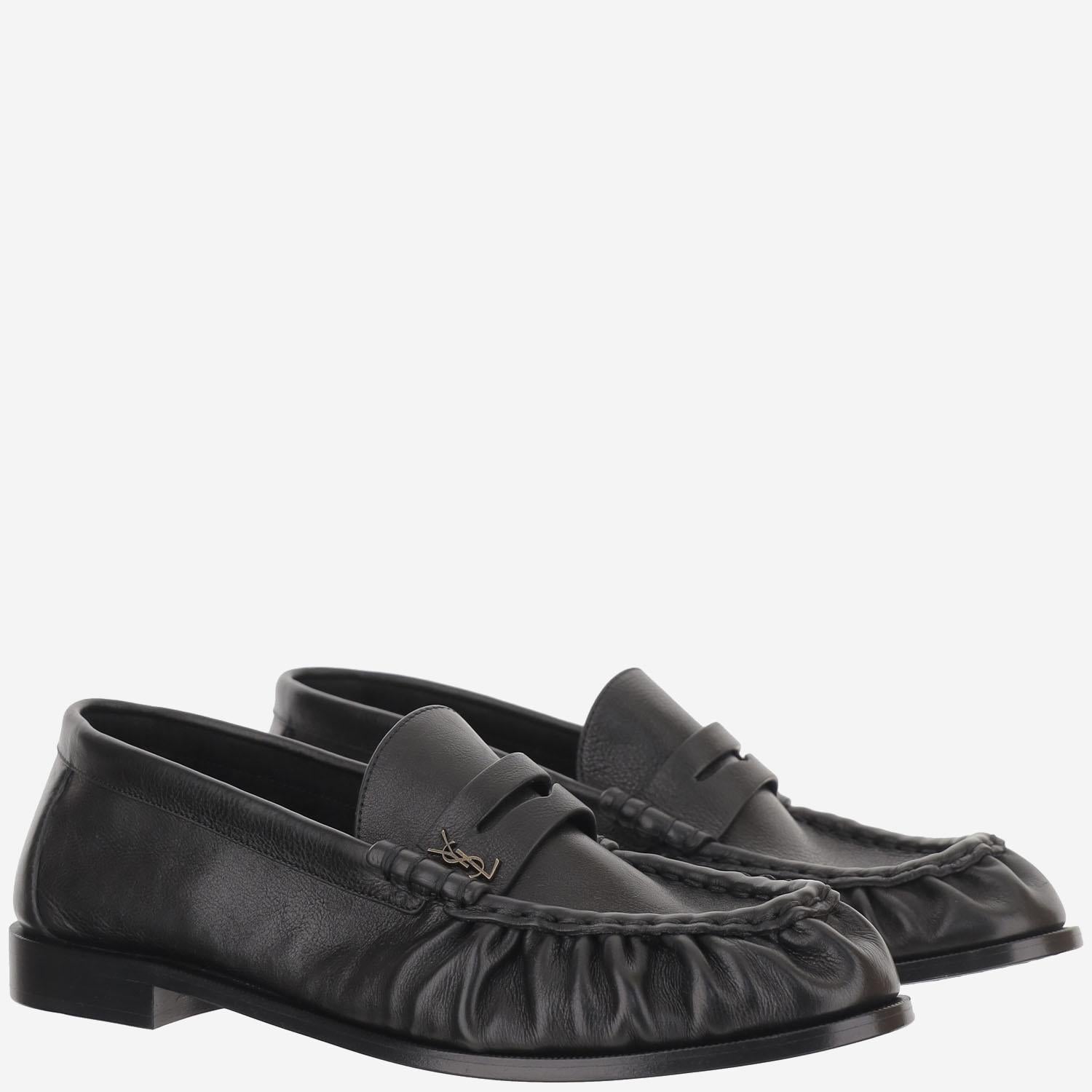 MOCASSINI LE LOAFER MORBIDI IN PELLE 839471 25VAA1000 SAINT LAURENT 