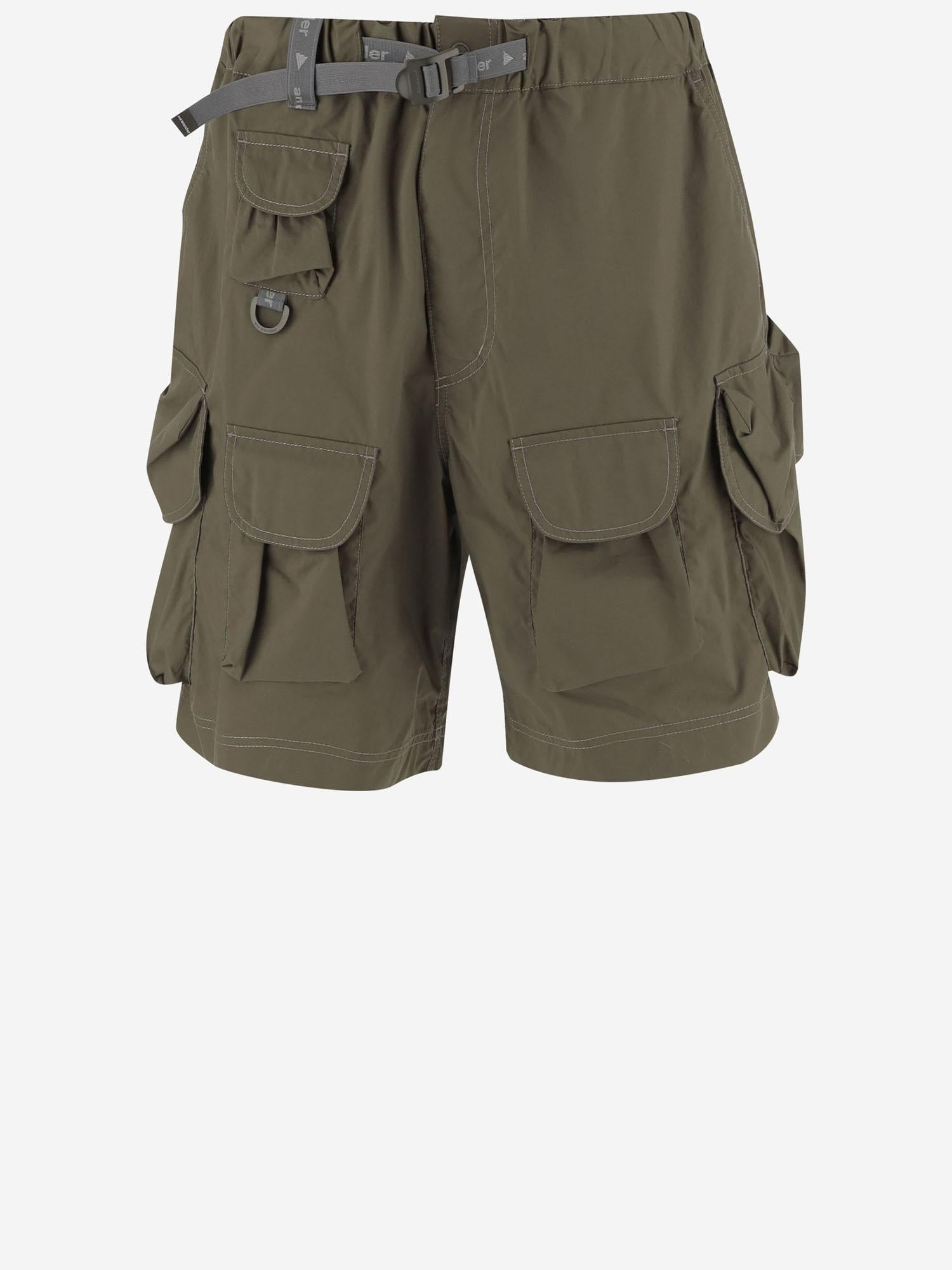 PANTALONI CORTI CARGO CON TASCHE LATERALI 5745182070 180 AND WANDER 