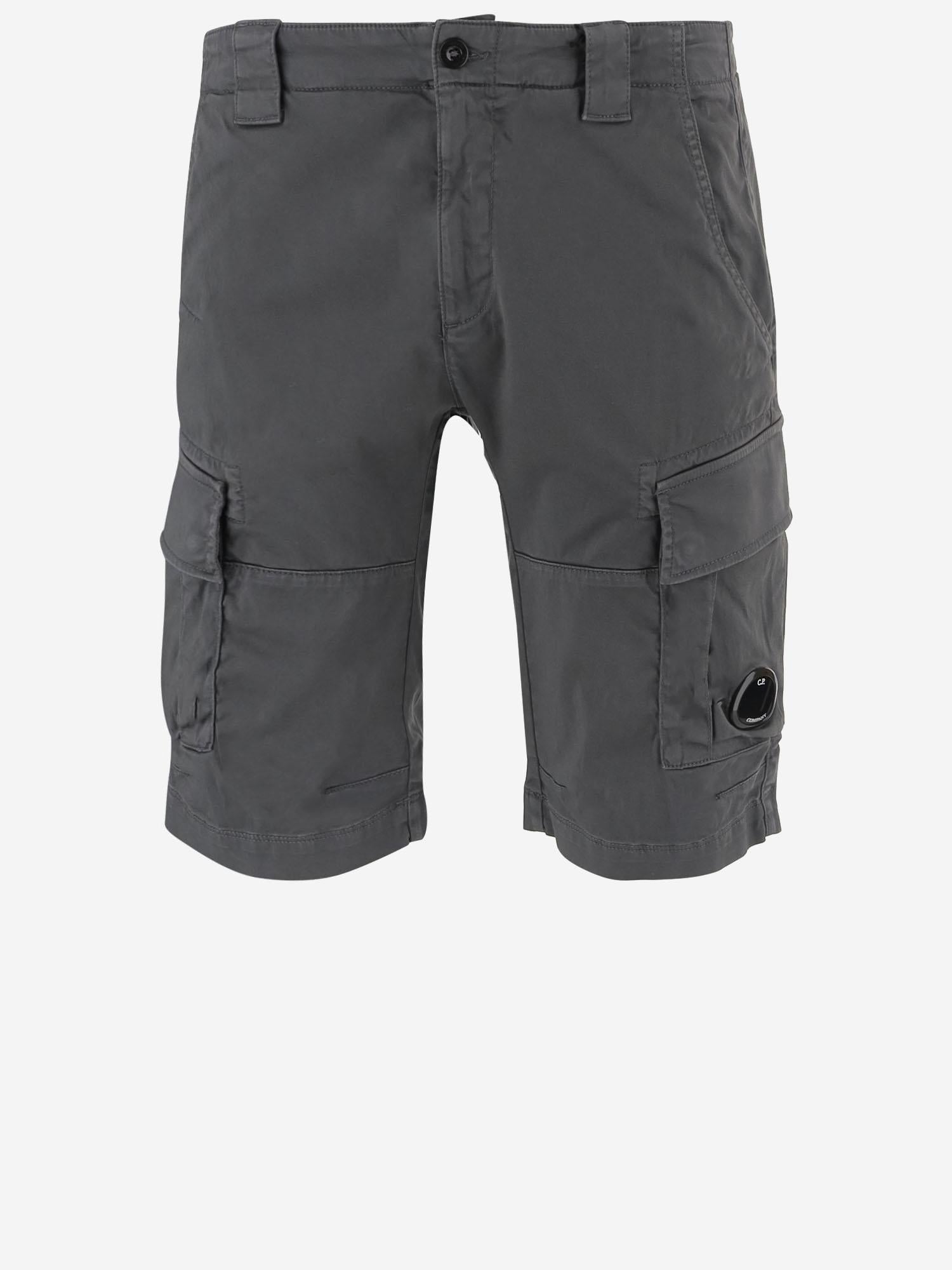 PANTALONI CORTI IN COTONE STRETCH 20CMBE746A 005694G921 CP COMPANY 