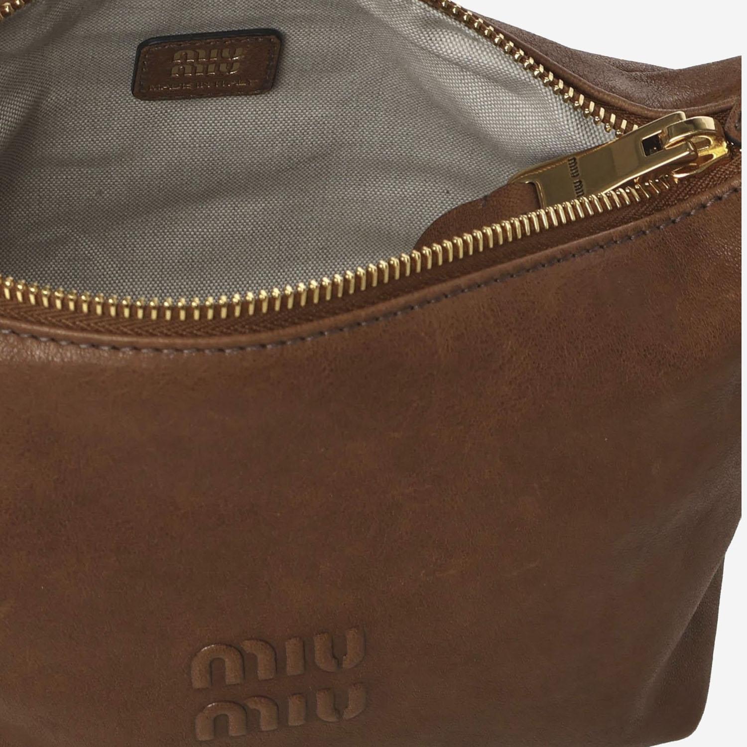 POCHETTE IN NAPPA CON LOGO 5NE841 AEFXF0316 MIU MIU 