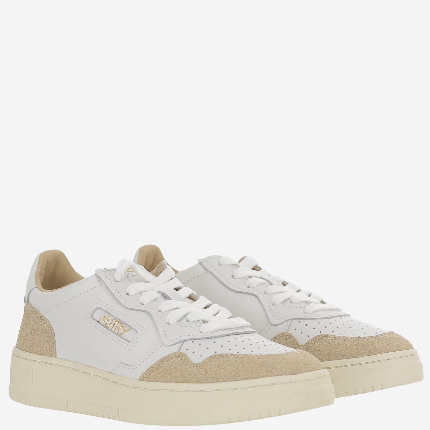 SNEAKERS MEDALIST LOW AULWPK02 SOFLEASPKWHTECRU AUTRY 