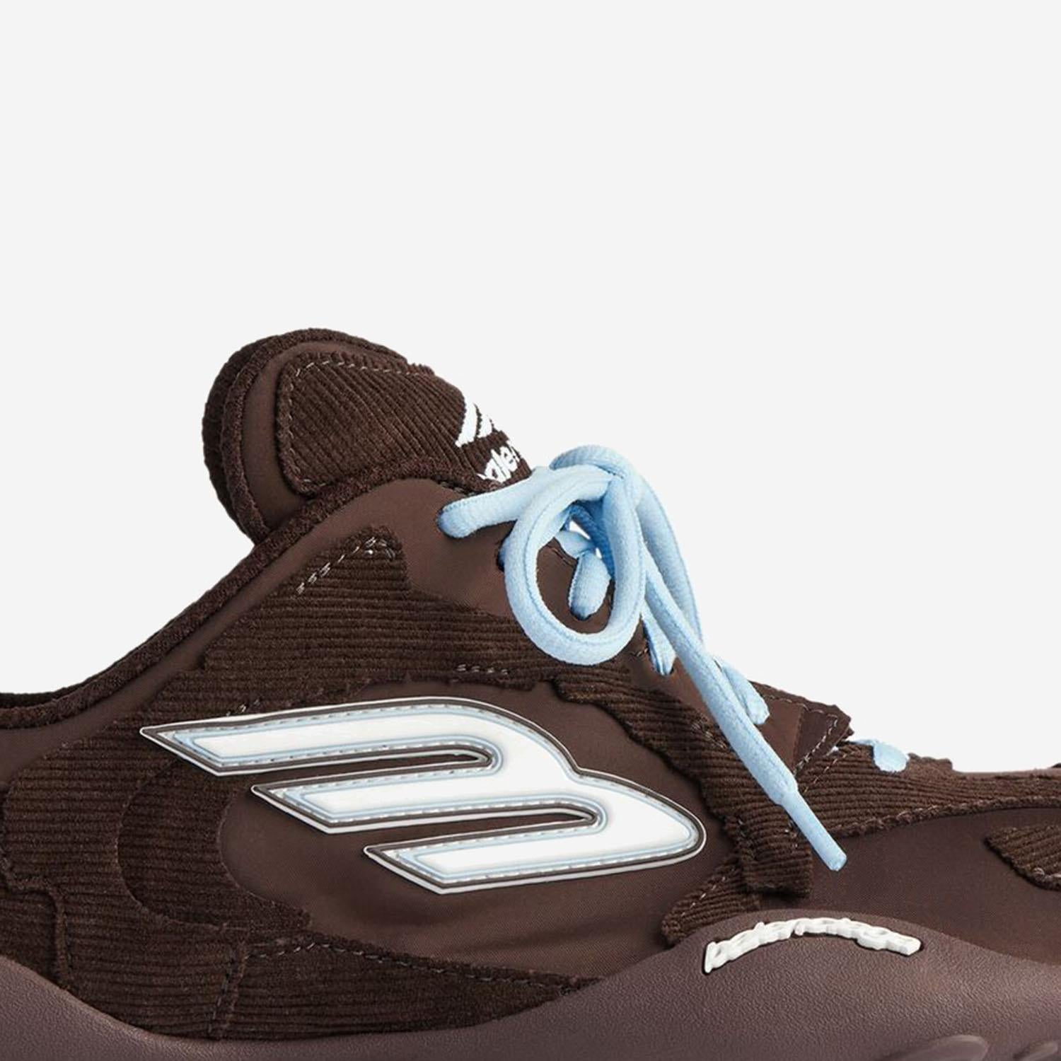 Sneakers Monday Ultra 853508 WMNDI2994 BALENCIAGA 