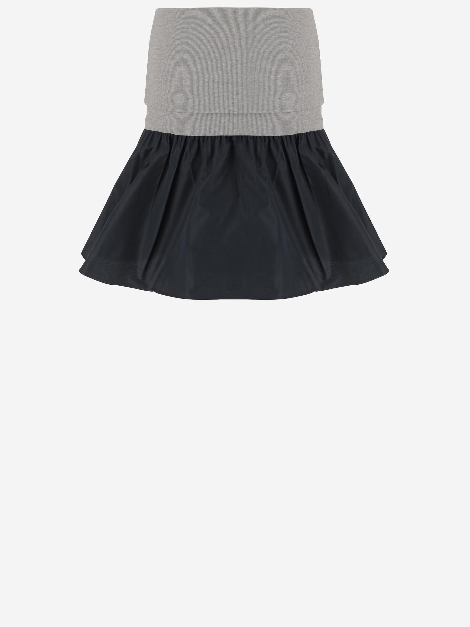 GONNA FLARE IN CON VITA A CONTRASTO MG2634 19ECF005R MIU MIU 