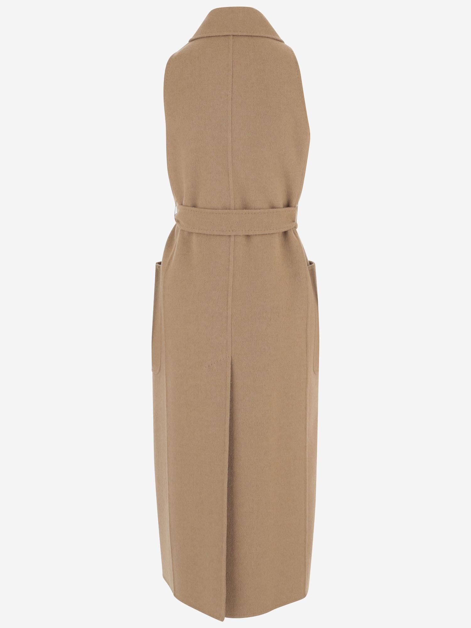 CAPPOTTO LUNGO SENZA MANICHE IN CAMMELLO BERLINA1234 001 MAX MARA 