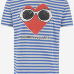 T-SHIRT IN COTONE CON STAMPA E MOTIVO A RIGHE BSMCSCOMME WHITEXBLUESTRIPE BLACK SCORE 