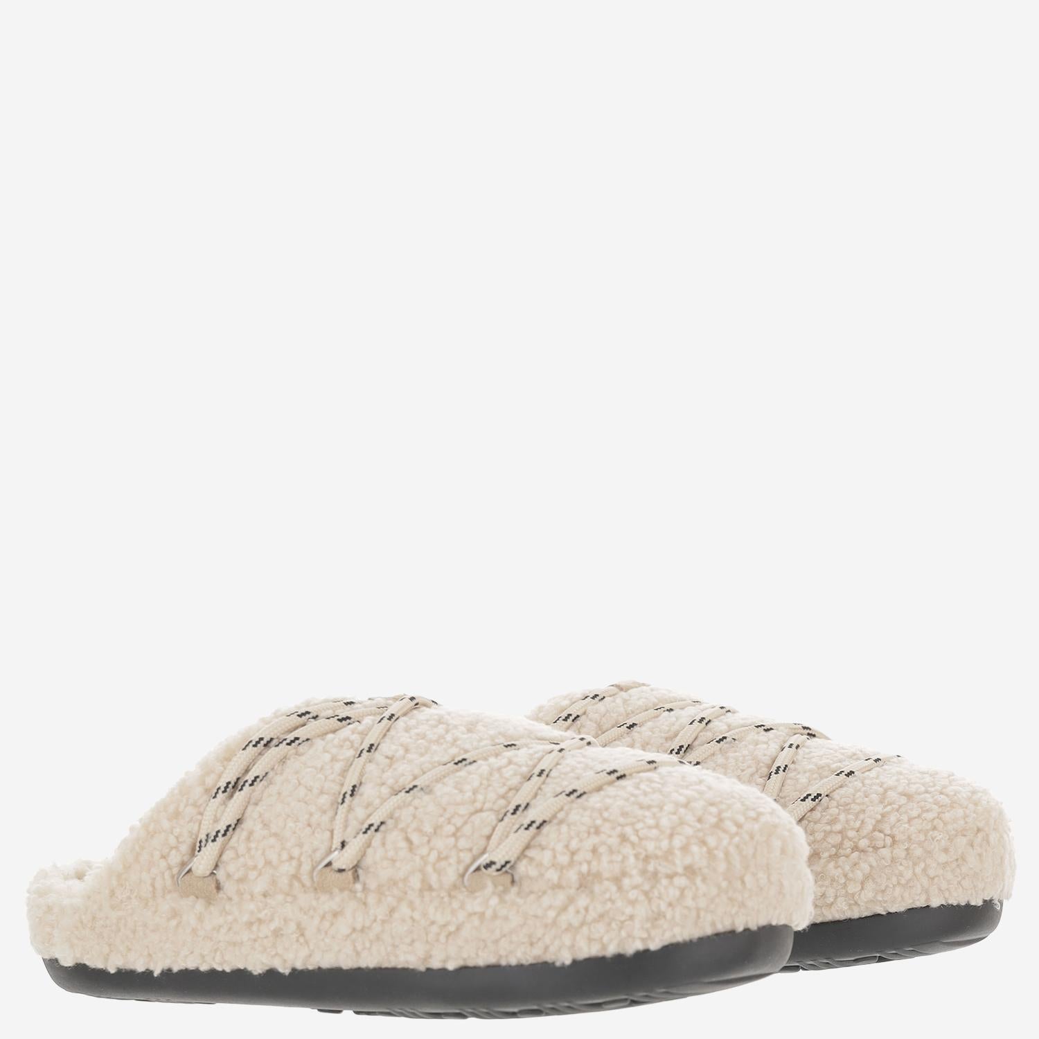 TEDDY SLIPPER IN SHEARLING 2410040 L026 MOON BOOT 