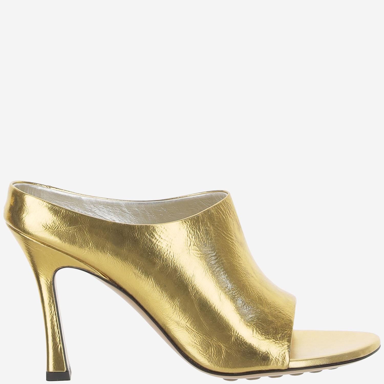 SANDALO IN PELLE CON TACCO 827720 V5FO08265 BOTTEGA VENETA 