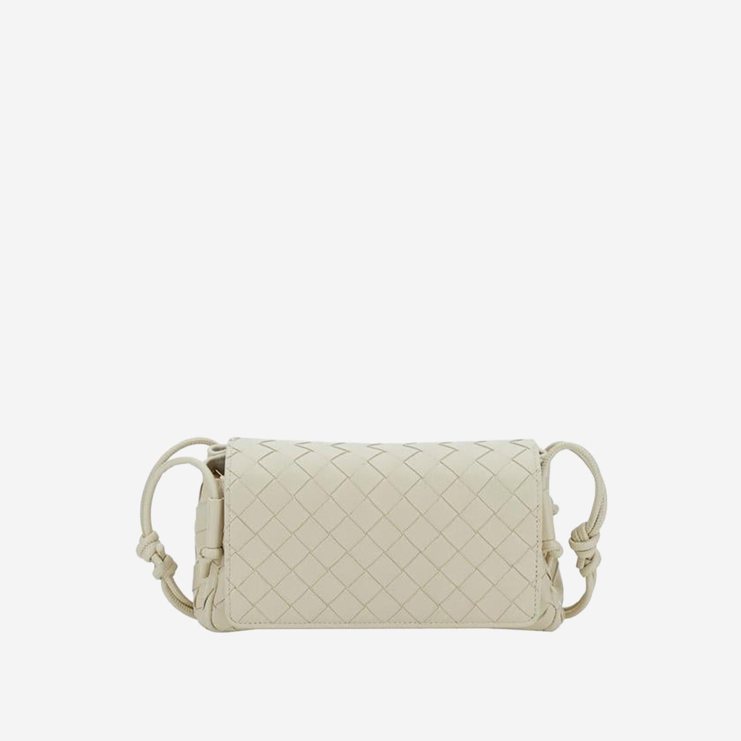 Pochette Notturno In Pelle<BR/> 843893 VCPP09197 BOTTEGA VENETA 