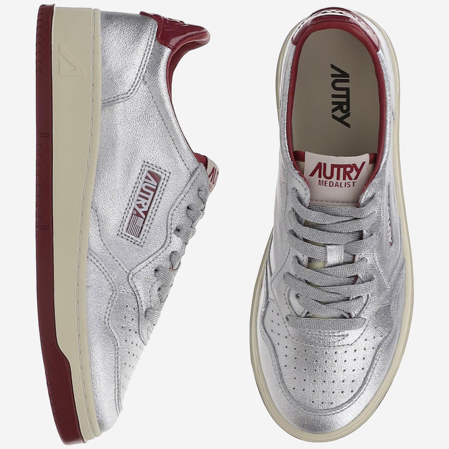 SNEAKERS LOW MEDALIST AULWPA03 SILVERRED AUTRY 