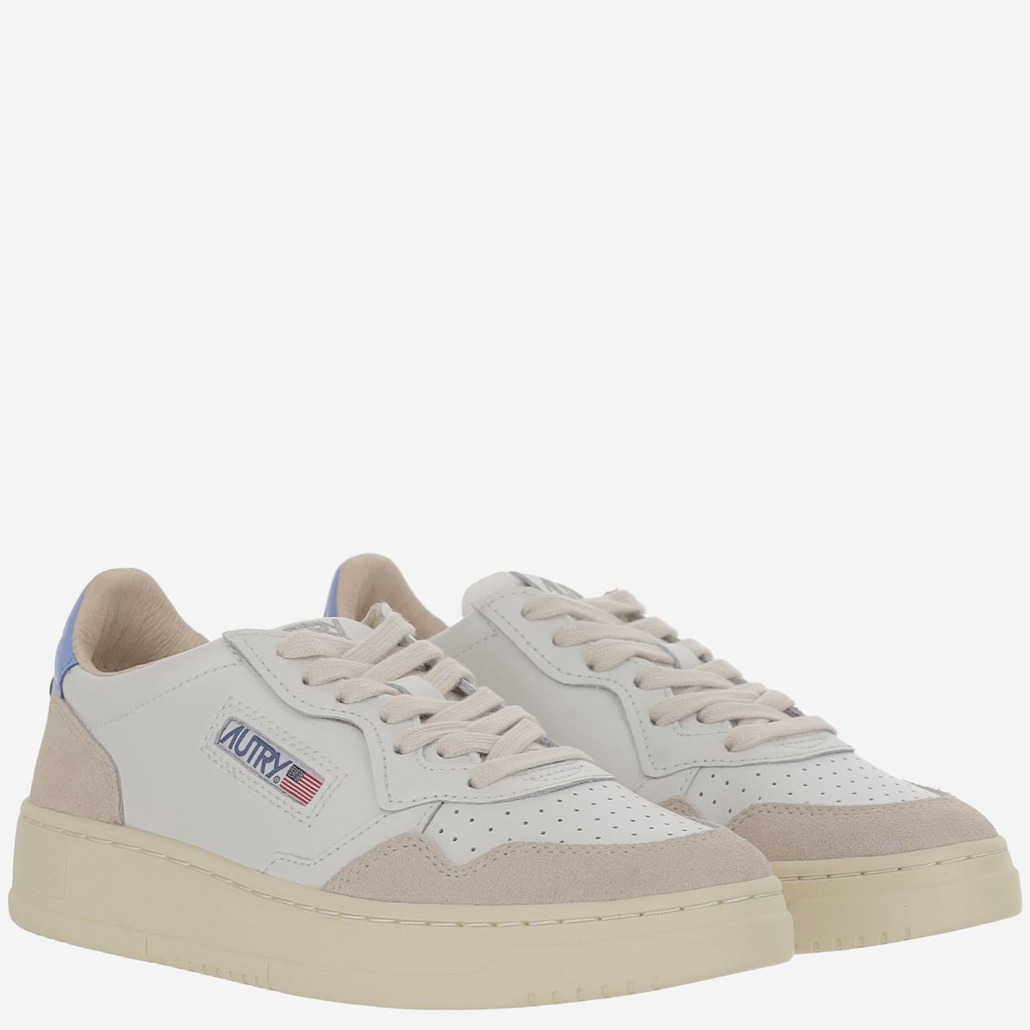 SNEAKERS LOW MEDALIST IN PELLE AULWLS04 WHTDRBLUE AUTRY 