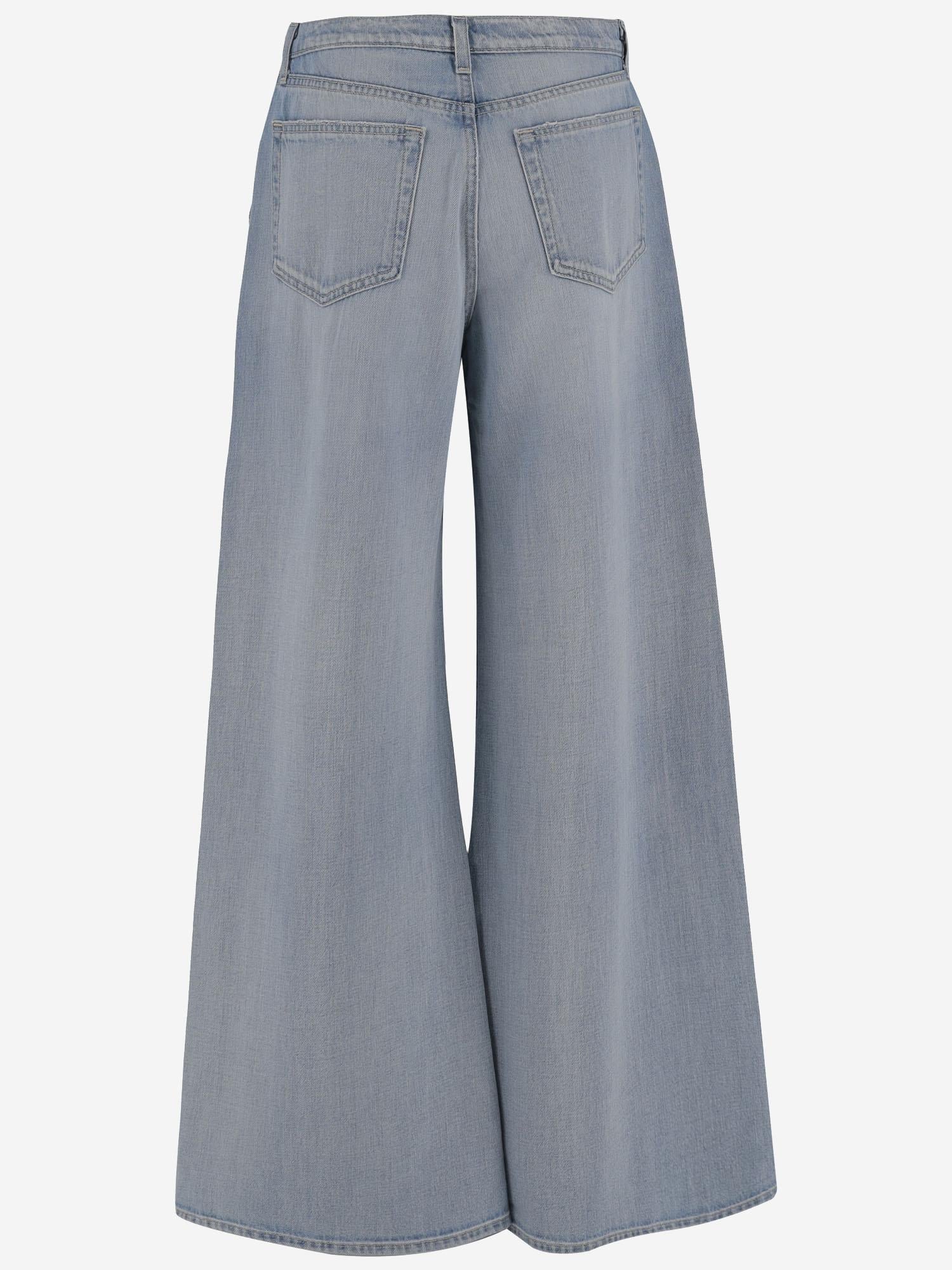 LAGENCE 2938YROFONT