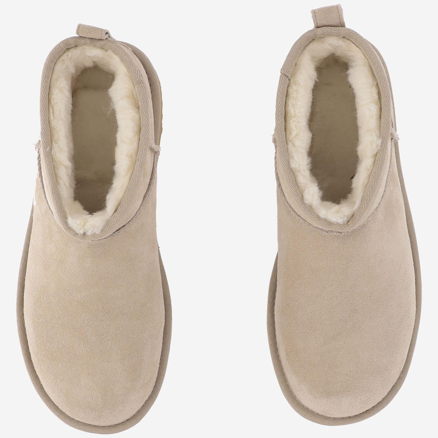 STIVALETTI CON PLATEAU CLASSIC ULTRA MINI 1135092 SAN UGG 