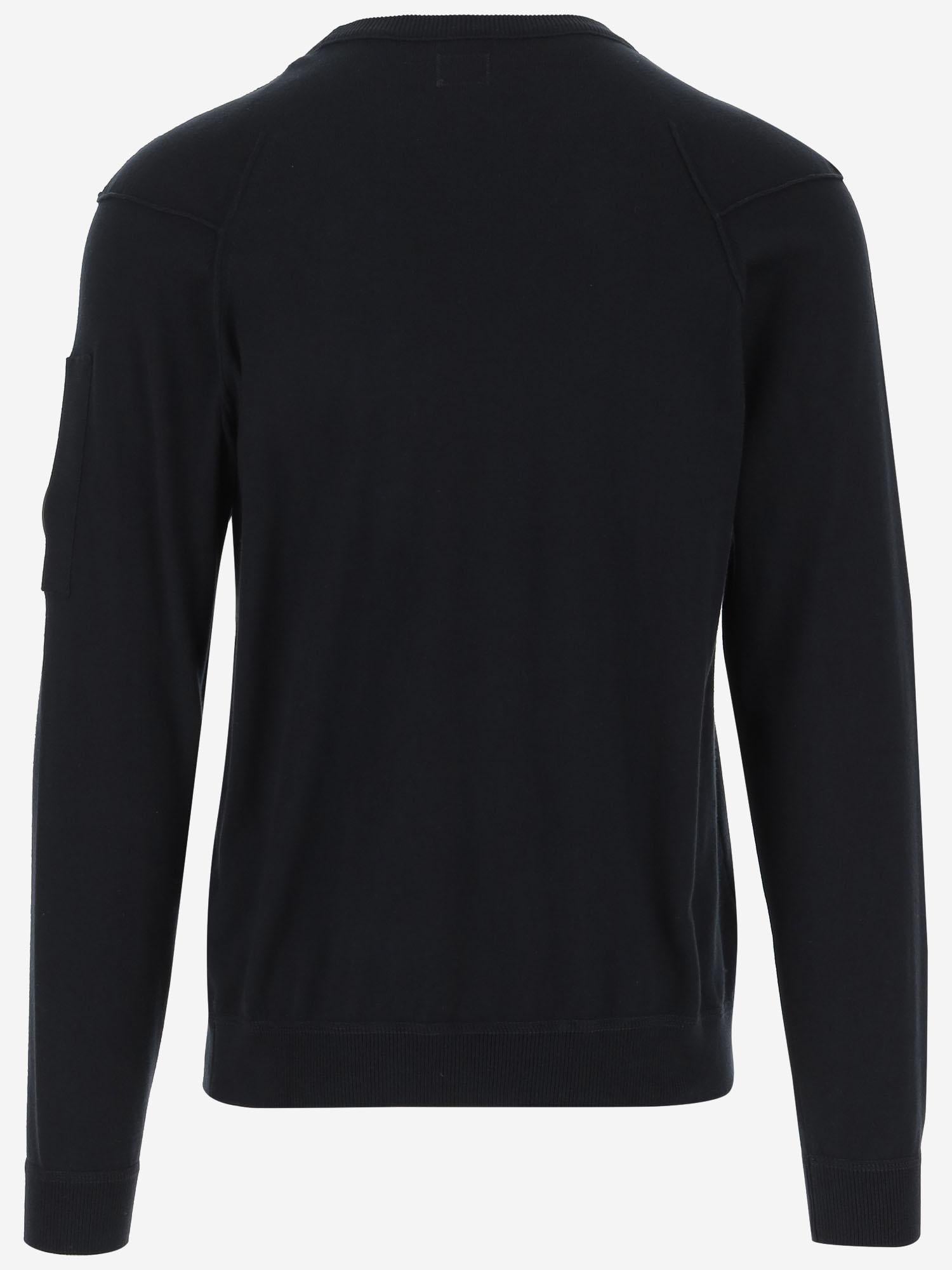 CP COMPANY 18CMKN026A004037A888