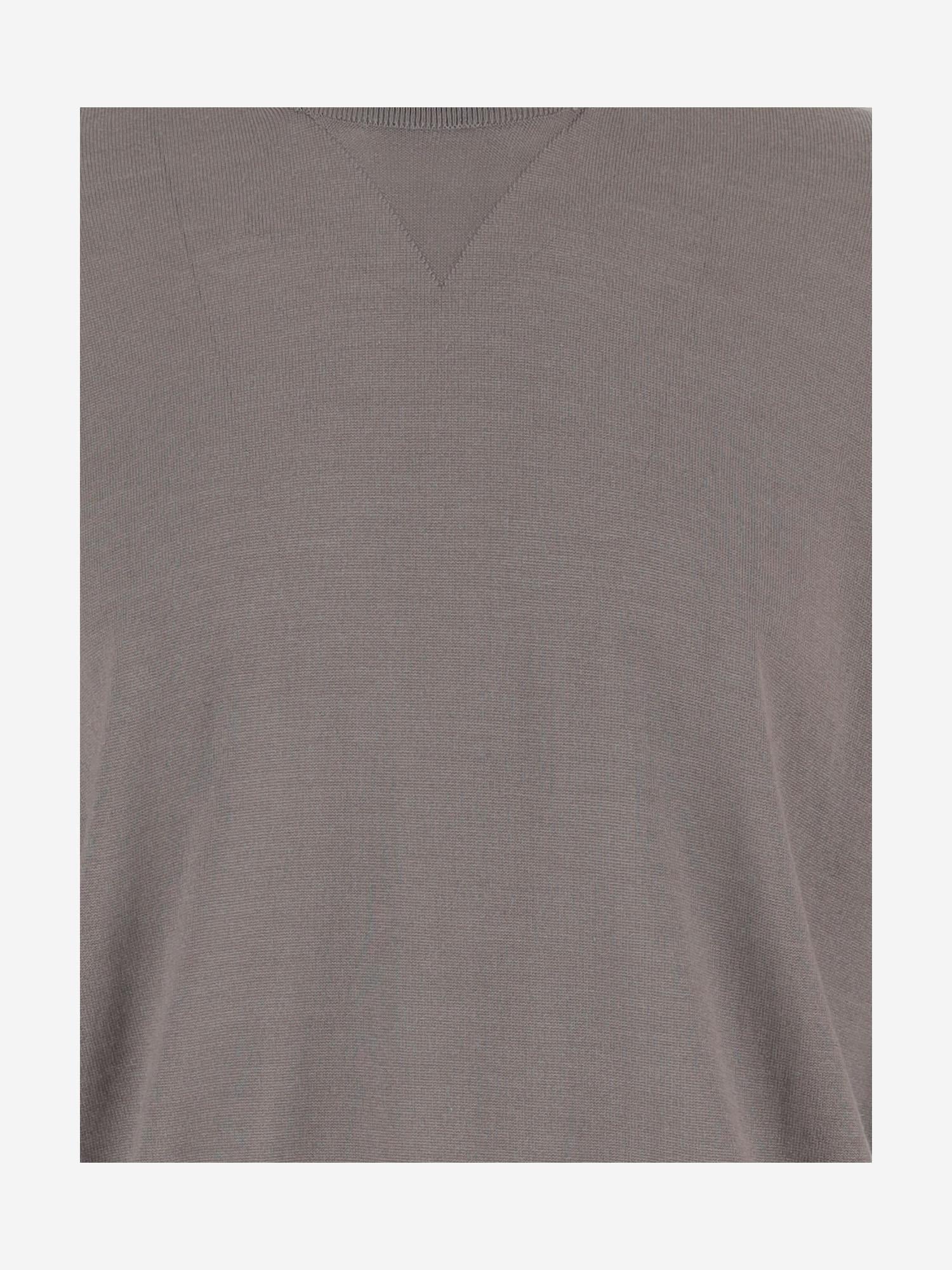 MAGLIA IN LANA E SETA MG000201U 700252600 HERNO 