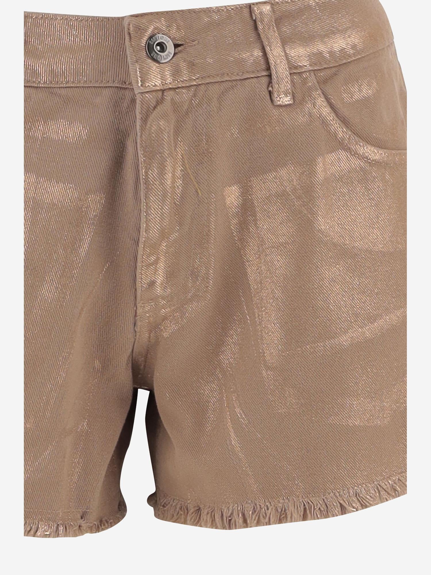 PANTALONI CORTI IN COTONE CON ORLO SFRANGIATO DAM25M04. BRONZE DONT @ ME 