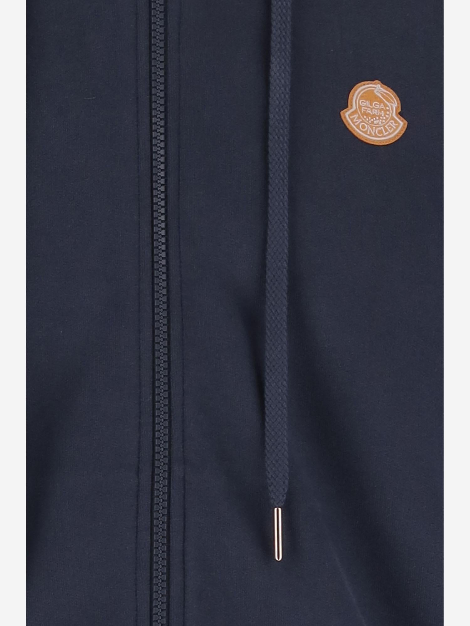 FELPA IN COTONE MONCLER X GILGA FARM BY DONALD GLOVER 8G0000189AUJ 786 MONCLER 