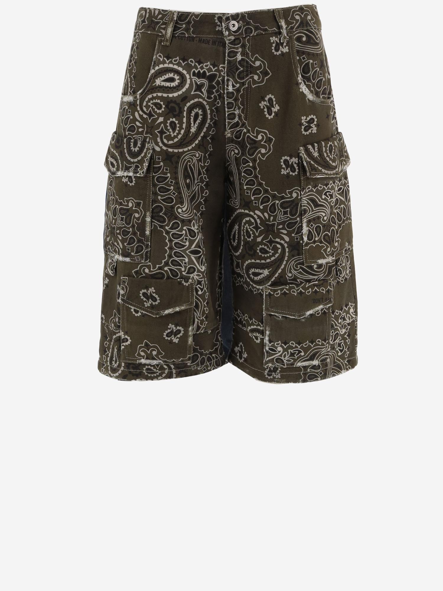 JEANS CORTI IN COTONE CON MOTIVO BANDANA DAM26B02 ARMY DONT @ ME 