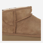STIVALETTI CON PLATEAU CLASSIC ULTRA MINI 1135092 CHE UGG 