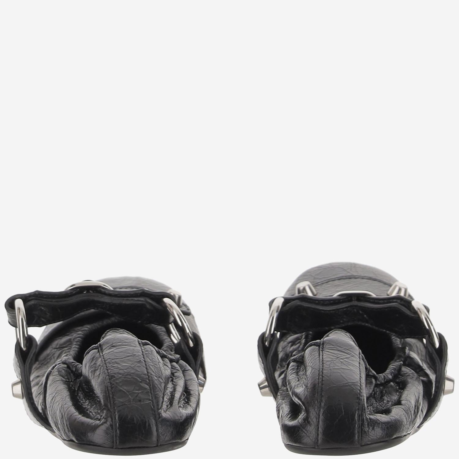 BALLERINA IN PELLE CON BORCHIE 828095 WAD4Y1080 BALENCIAGA 