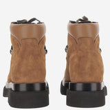 Stivaletti da trekking Lug in pelle scamosciata 843774 V4QN27665 BOTTEGA VENETA 