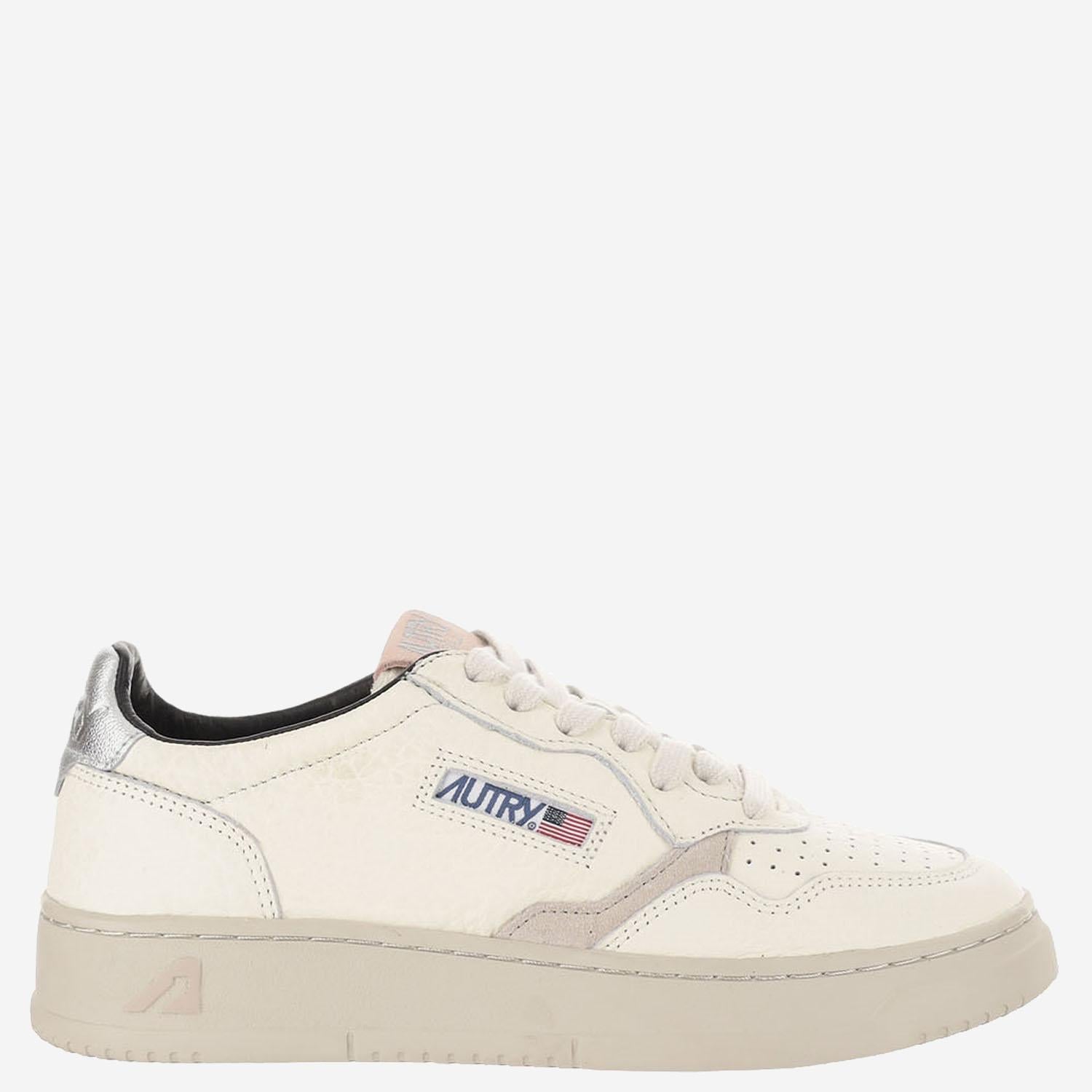 SNEAKERS MEDALIST LOW IN PELLE AULWLE18 SLVBKPWGR AUTRY 