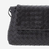 BORSA POUCH GIORNO IN PELLE 857657 V3IV02132 BOTTEGA VENETA 