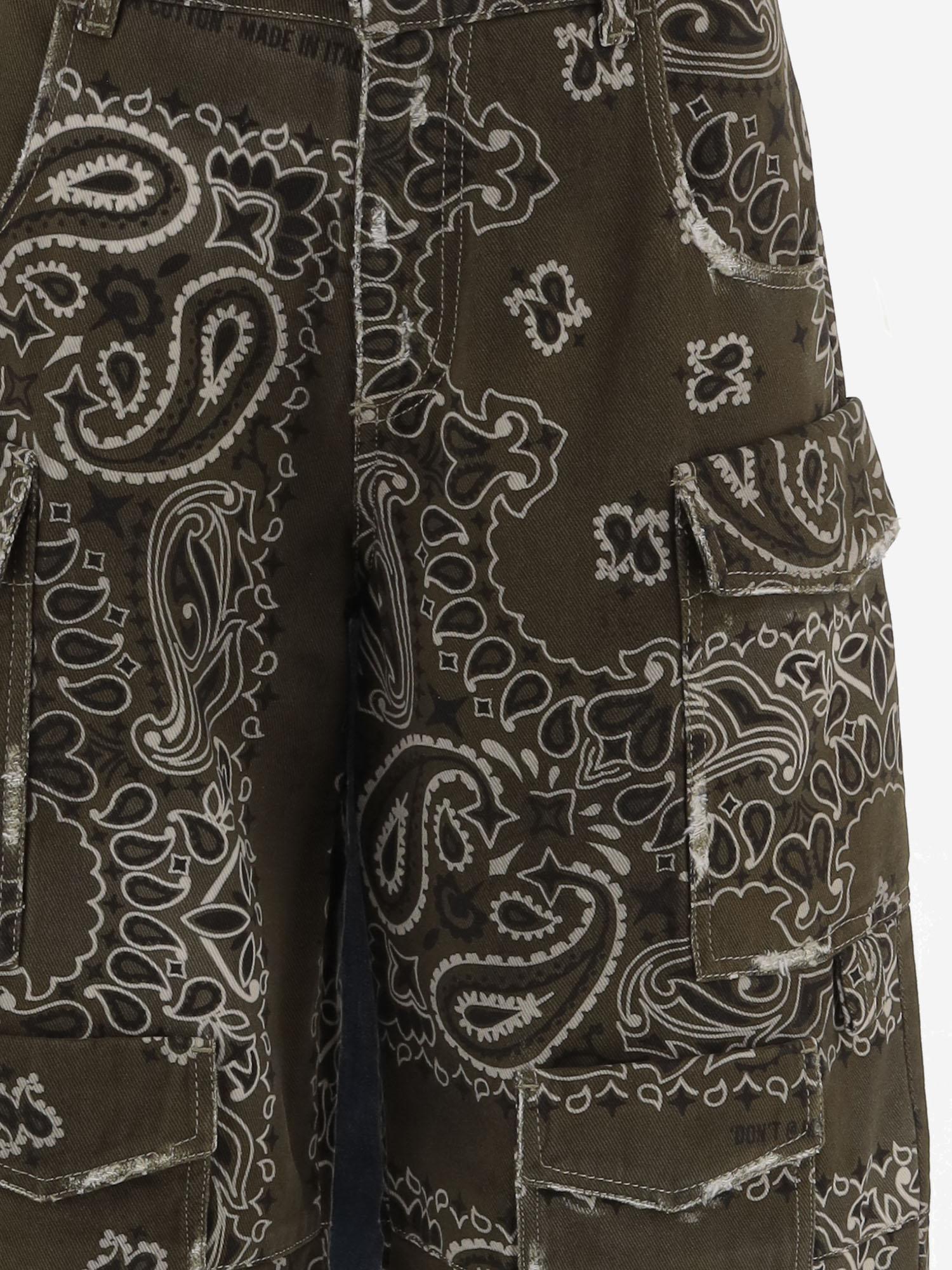 JEANS CORTI IN COTONE CON MOTIVO BANDANA DAM26B02 ARMY DONT @ ME 