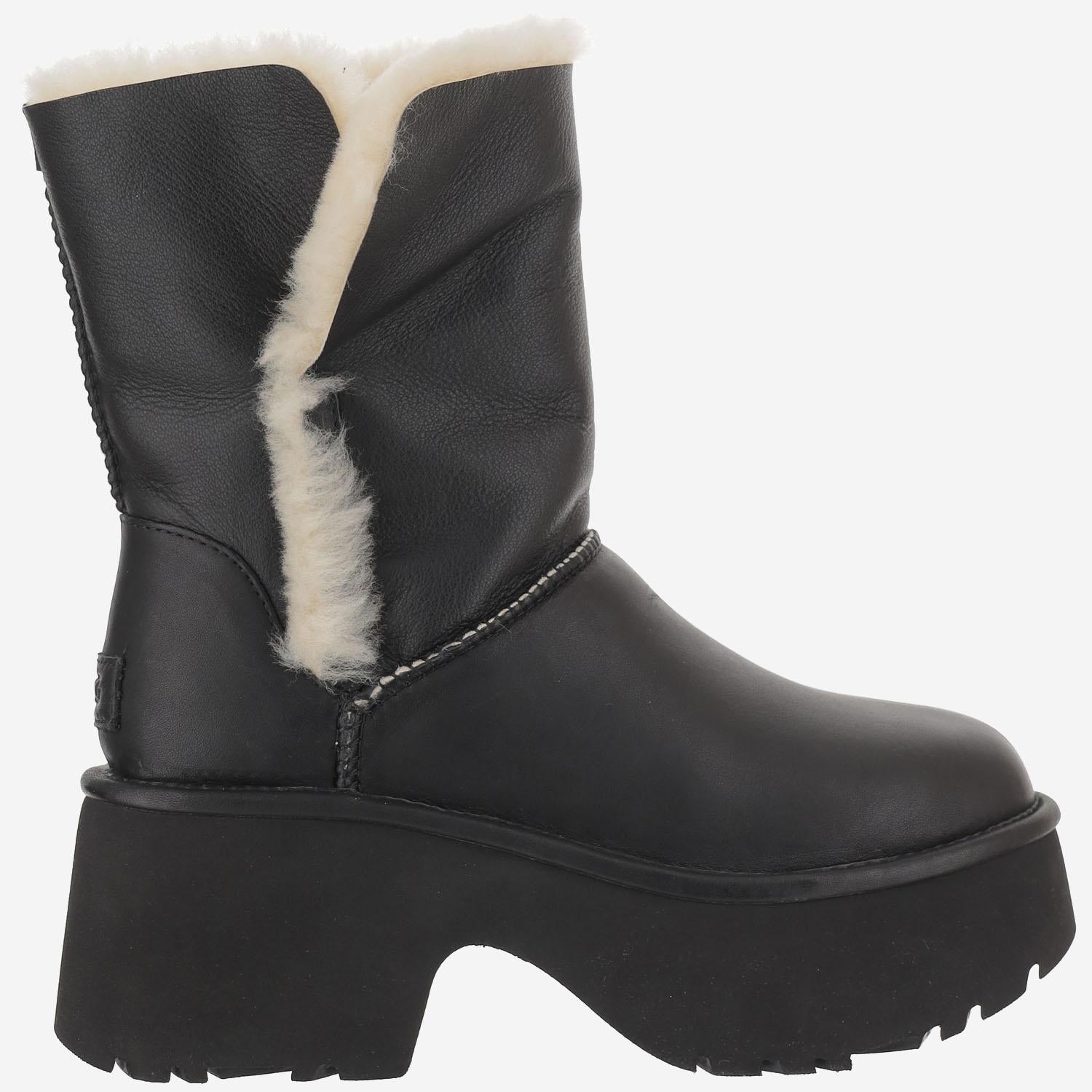 Stivali Classic Esmee 1172590 BLK UGG 