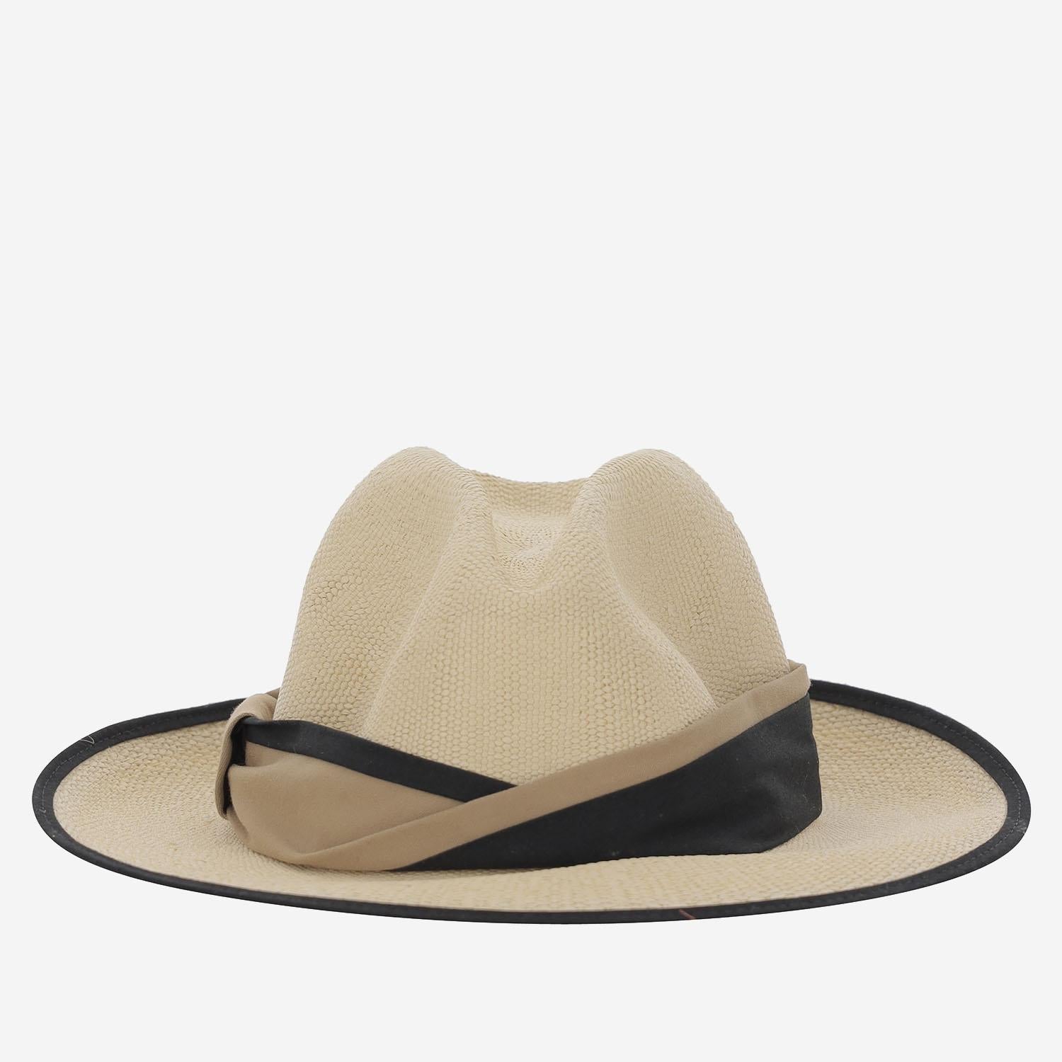 CAPPELLO OVALE IN PAGLIA ASIMETRICO NATURAL ALEXIA ALVAREZ DE TOLEDO 