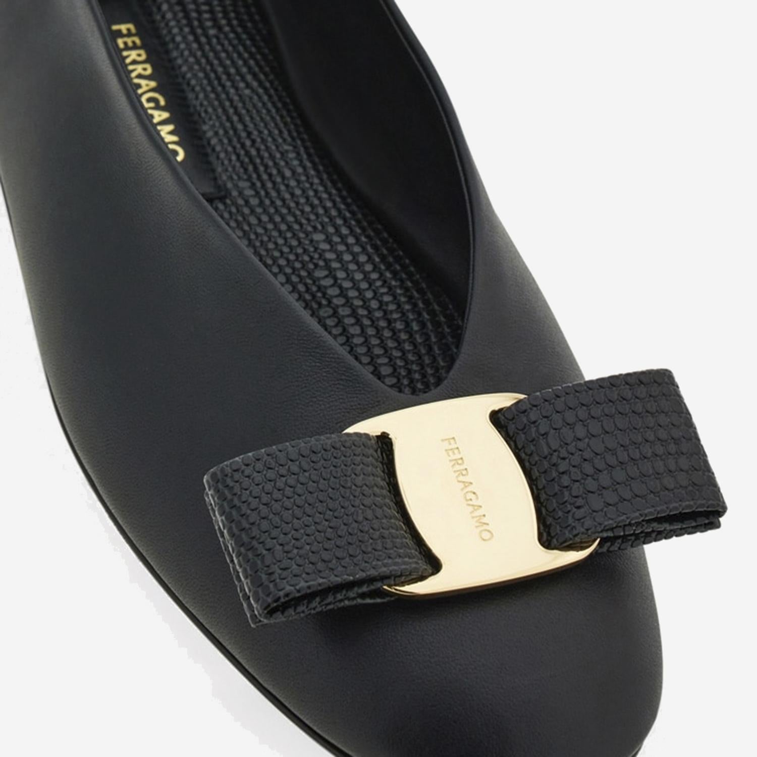 BALLERINE VANNA IN PELLE 01K221 001 SALVATORE FERRAGAMO 